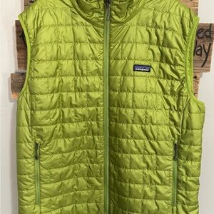 Patagonia Men’s New Lime Nano Puffer Quilted Vest